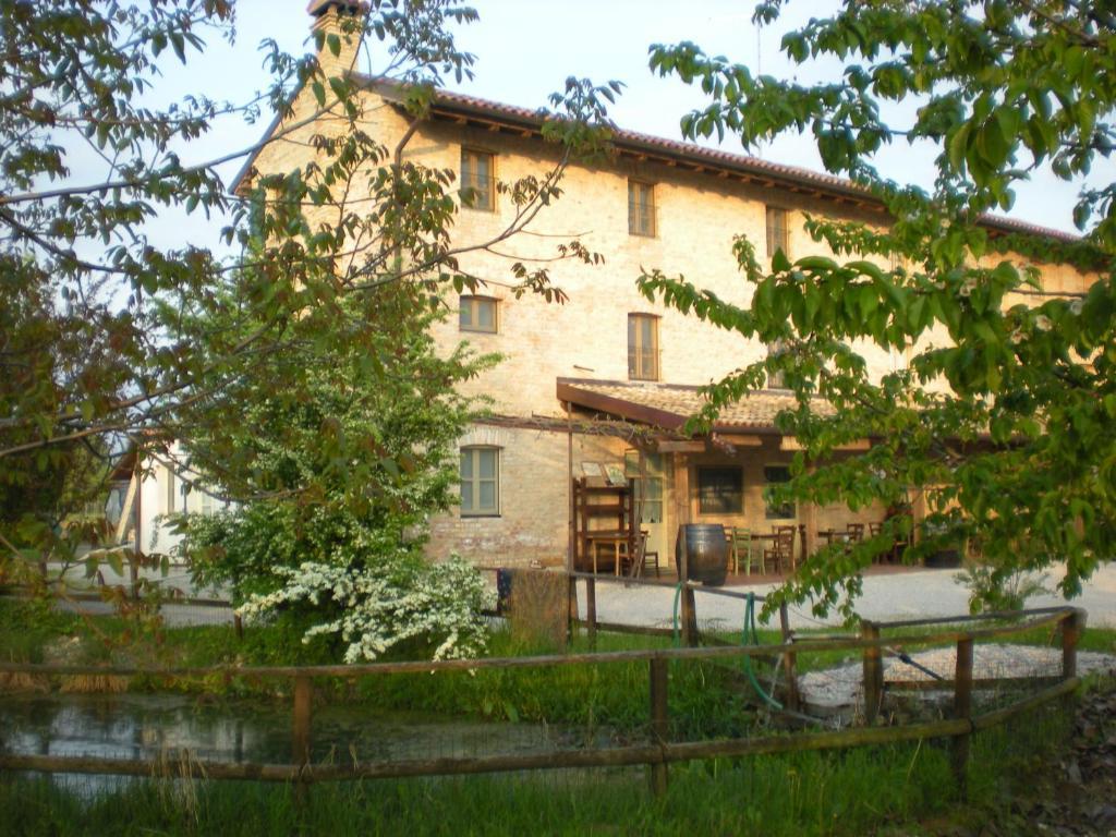 I Guardiani Bed & Breakfast Carlino Exterior photo