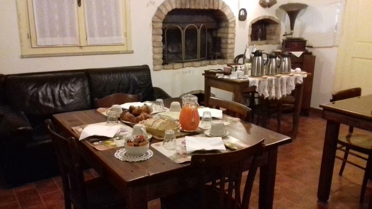 I Guardiani Bed & Breakfast Carlino Exterior photo